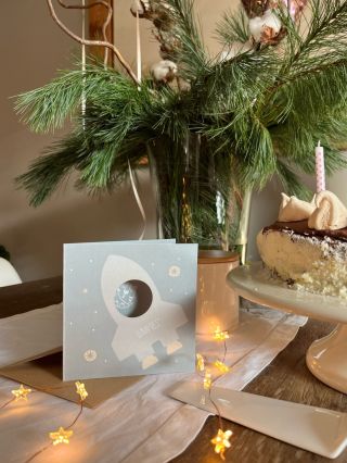 Last minute gift! 🎄 Potěšte své nejbližší dárkovým poukazem Merry & Bright v hodnotě 1 000 Kč, 2 000 Kč anebo 3 000 Kč. 🎁...